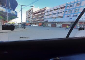 Police action keeps downtown Maputo practically empty