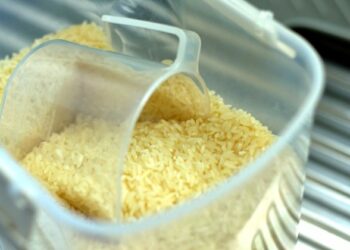 Politicisation of COVID-19 food relief